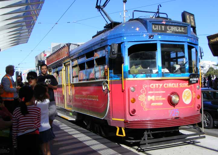 Yarra Trams W class Melbourne City Circle 925